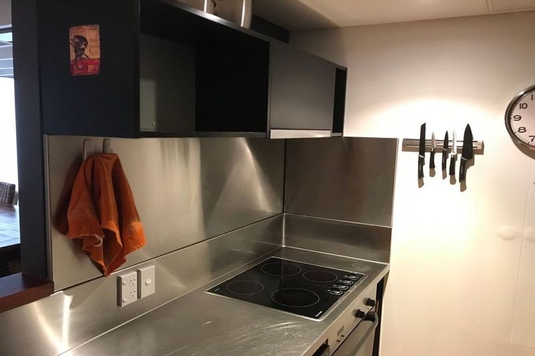 Photo of property in 306/28 Waterloo Quay, Pipitea, Wellington, 6011