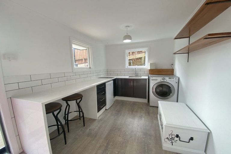 Photo of property in 10 Surrey Street, Picton, 7220