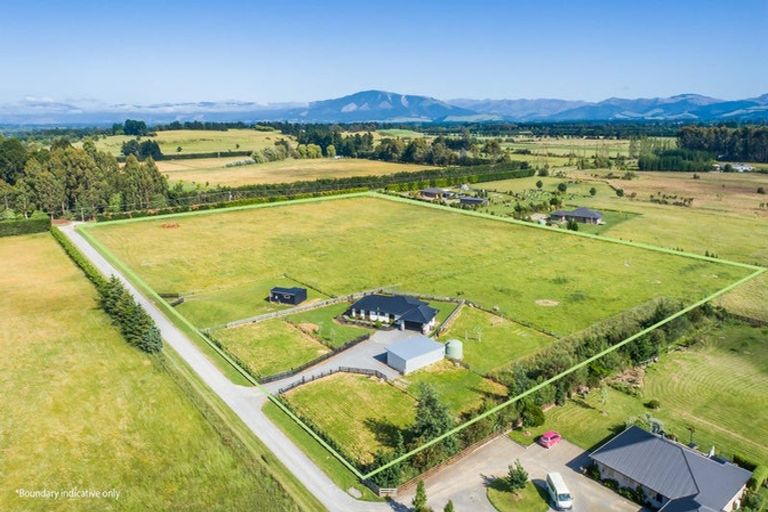 Photo of property in 174 Swamp Road, Loburn, Rangiora, 7472