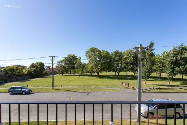 Photo of property in 70a Kellys Road, Mairehau, Christchurch, 8052