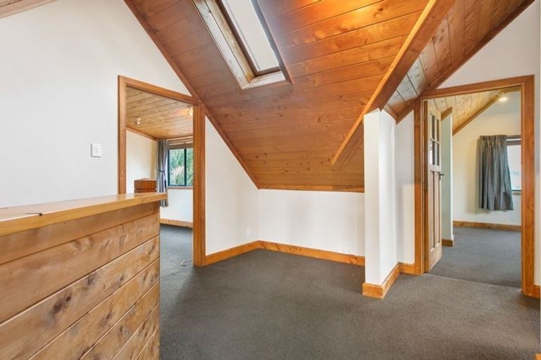 Photo of property in 35a Forest Hill Road, Henderson, Auckland, 0612