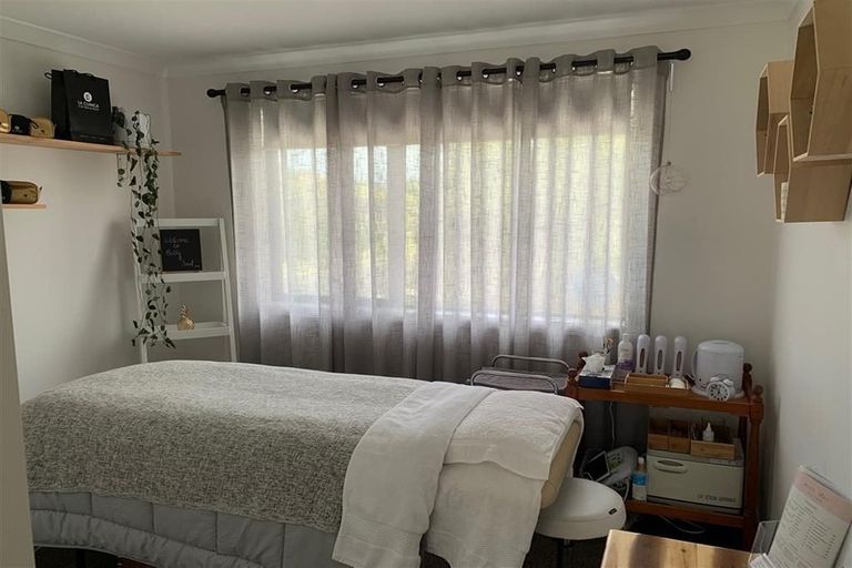 Photo of property in 3 Motiti Street, Warkworth, 0910