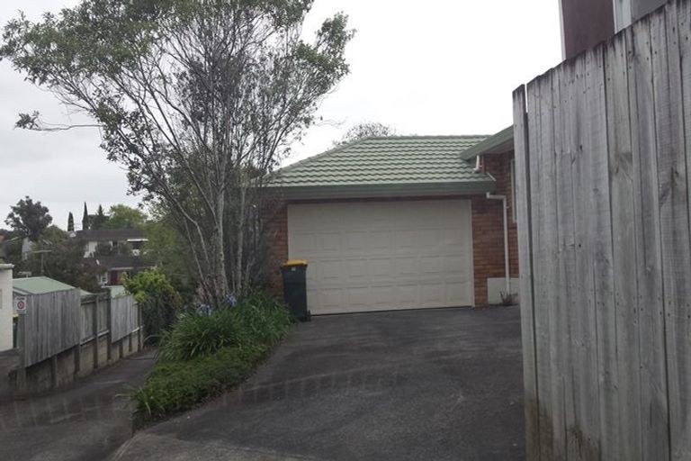 Photo of property in 2/47 Vincent Street, Howick, Auckland, 2014