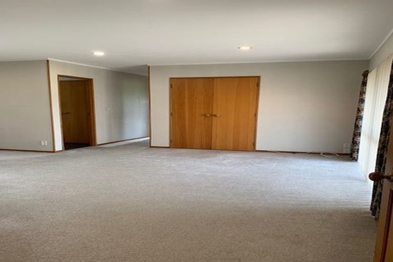 Photo of property in 454 Taupaki Road, Kumeu, 0892