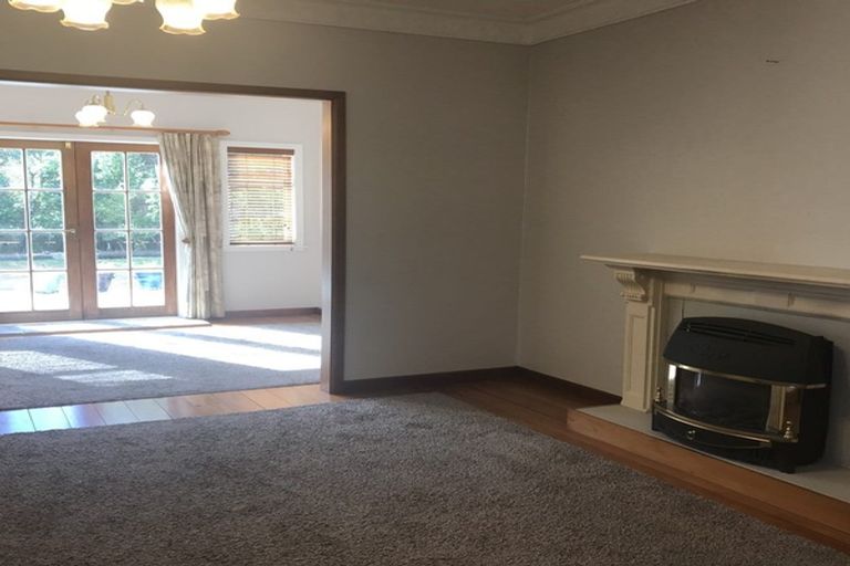Photo of property in 15 Saint James Avenue, Boulcott, Lower Hutt, 5011