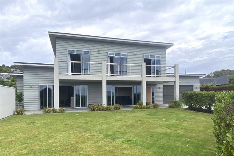 Photo of property in 4 Karoro Place, Karoro, Greymouth, 7805
