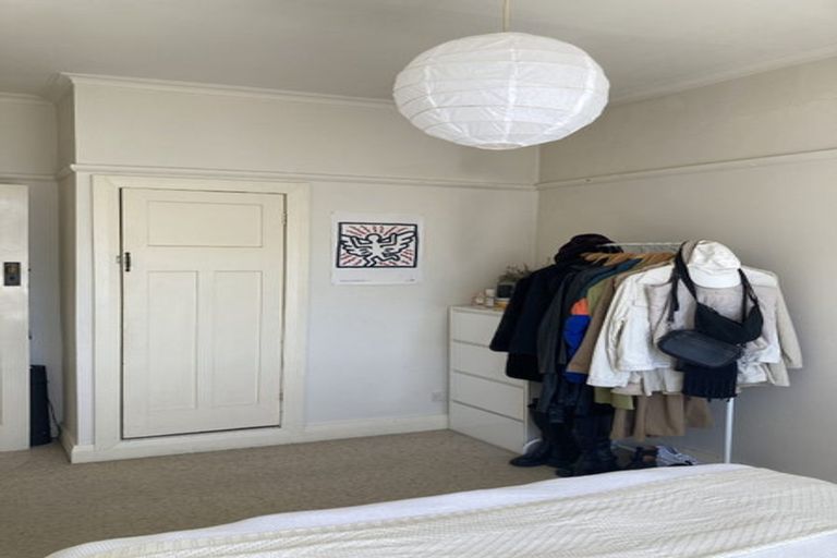 Photo of property in 6c Moncrieff Street, Mount Victoria, Wellington, 6011