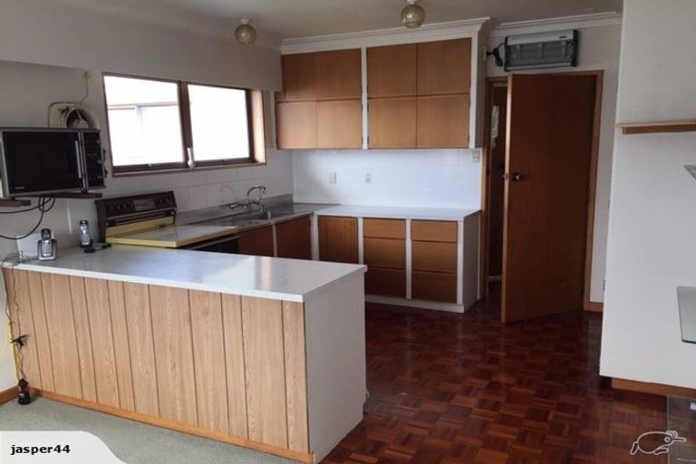 Photo of property in 60 Leicester Avenue, Tamatea, Napier, 4112