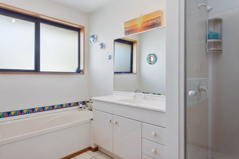 Photo of property in 3 Stanton Place, Woodend, 7610