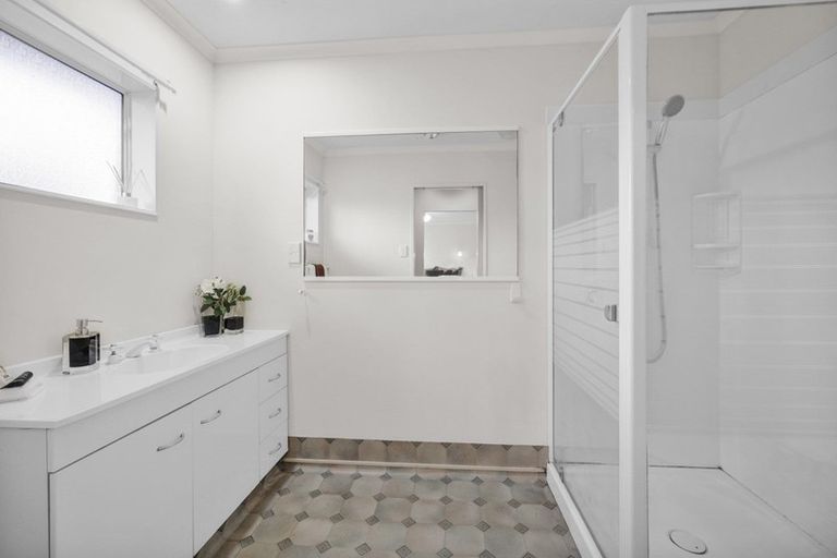 Photo of property in 625 Frankley Road, Hurworth, New Plymouth, 4371