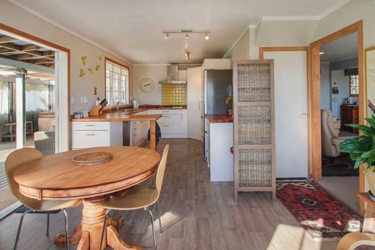 Photo of property in 69 Crossbridge Road, Dairy Flat, 0792