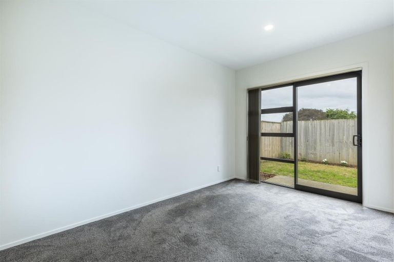 Photo of property in 31 Tapuwae Way, Mangere Bridge, Auckland, 2022