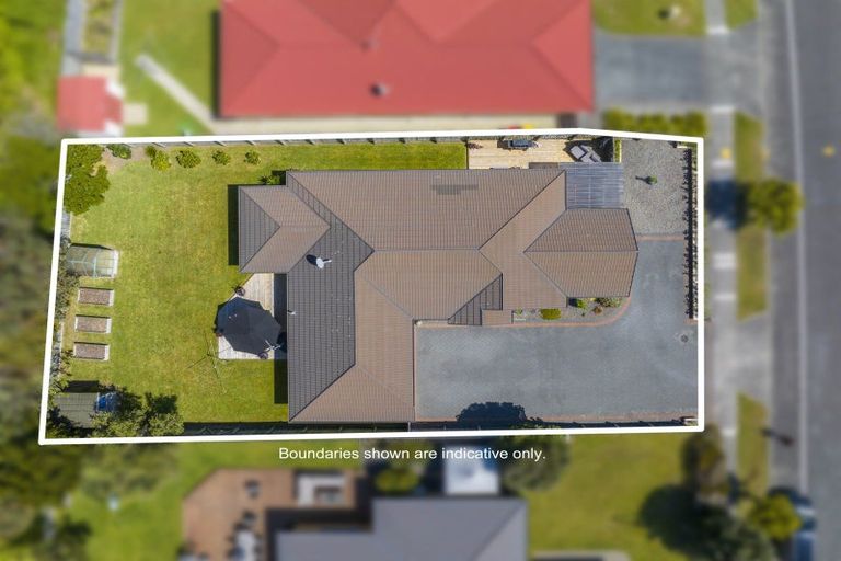 Photo of property in 94 Weggery Drive, Waikanae Beach, Waikanae, 5036