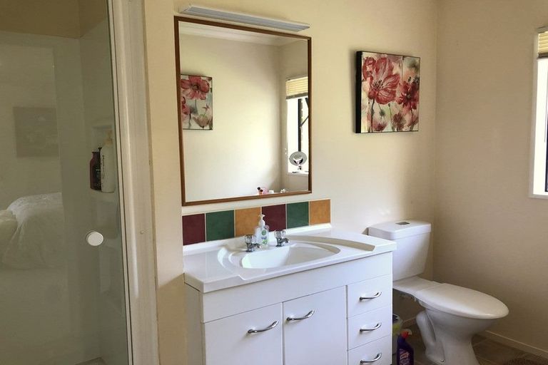 Photo of property in 125b Waimate North Road, Kerikeri, 0293