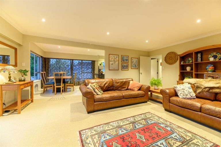 Photo of property in 38 Marywil Crescent, Hillcrest, Auckland, 0627