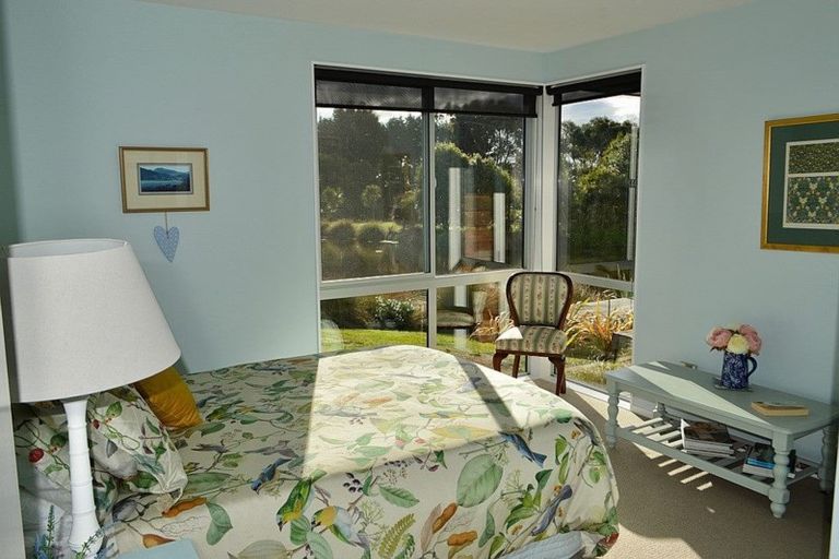 Photo of property in 31 Waitaheke Road, Te Horo, Otaki, 5581