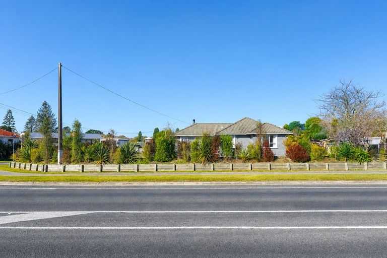 Photo of property in 2 Ngareta Road, Mourea, Rotorua, 3074