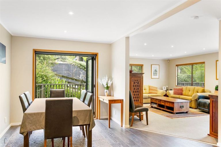 Photo of property in 24 Rimu Road, Oratia, Auckland, 0604