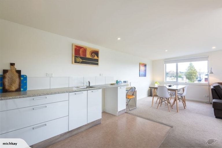 Photo of property in 6 Iwa Street, Mapua, 7005