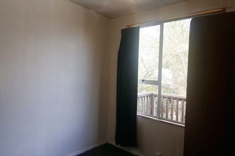 Photo of property in 126 Shortland Street, Wainoni, Christchurch, 8061