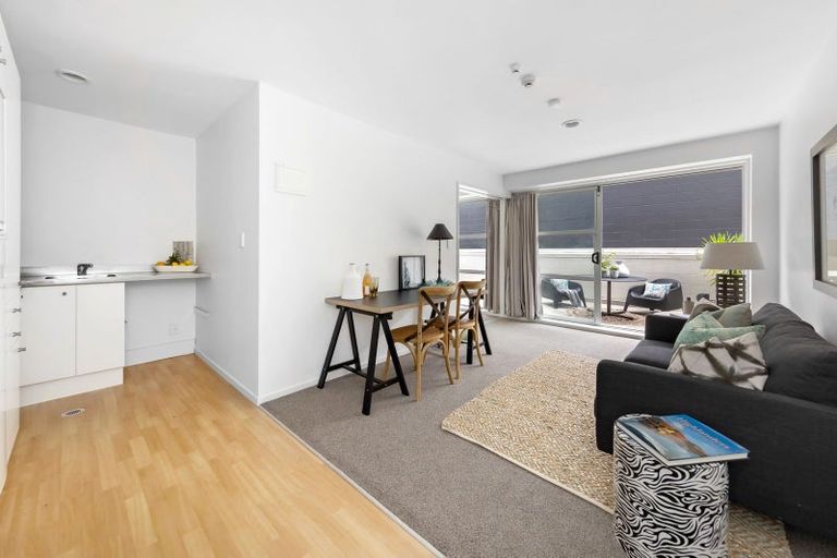 Photo of property in 8 Clayton Street, Saint Clair, Dunedin, 9012