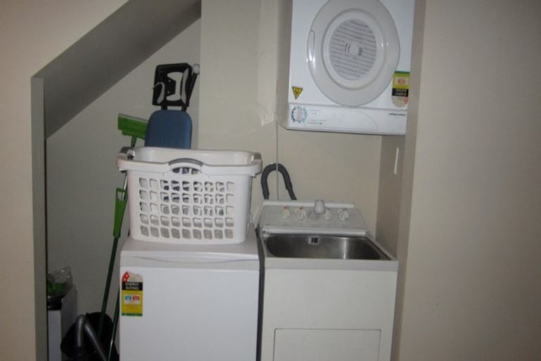 Photo of property in 4/42 Champion Street, Edgeware, Christchurch, 8013