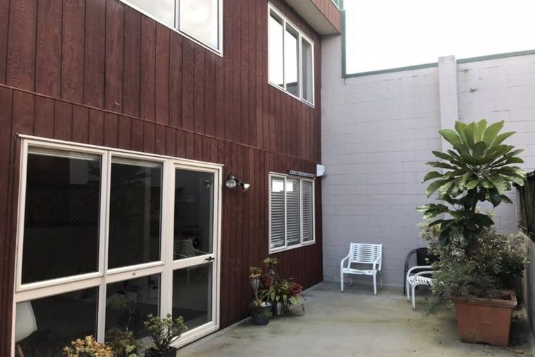 Photo of property in 19/66 Mount Eden Road, Mount Eden, Auckland, 1024