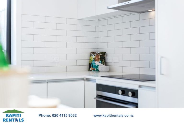 Photo of property in 28 Houhere Street, Paraparaumu, 5032