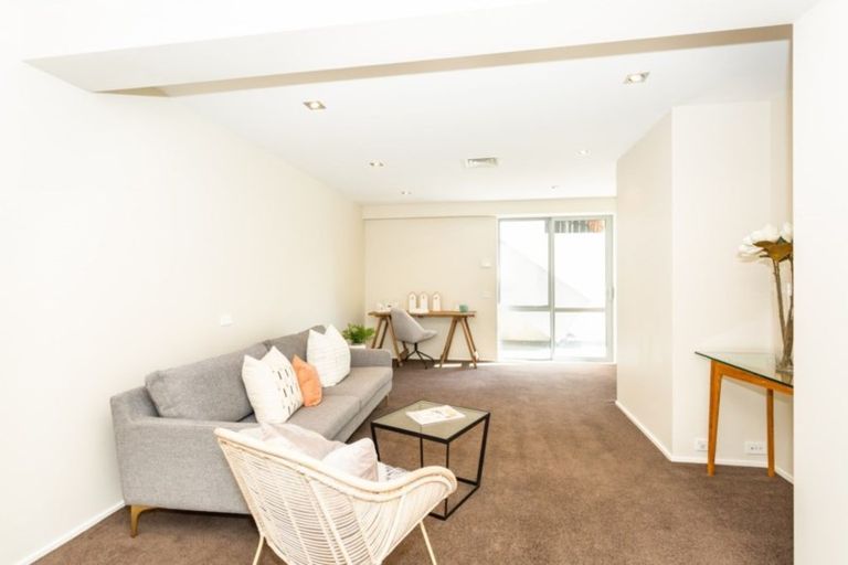 Photo of property in 72 Bowenvale Avenue, Cashmere, Christchurch, 8022