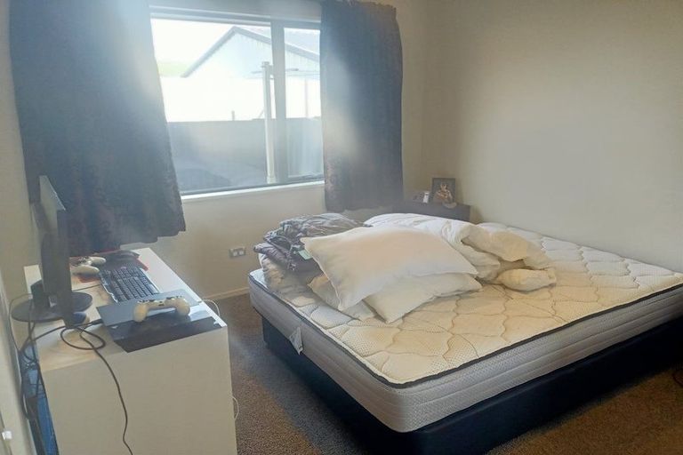 Photo of property in 2/48 Sabina Street, Shirley, Christchurch, 8013