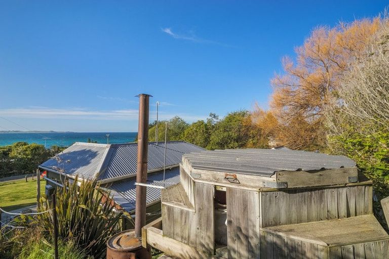 Photo of property in 58 Shag Point Road, Shag Point, Palmerston, 9482