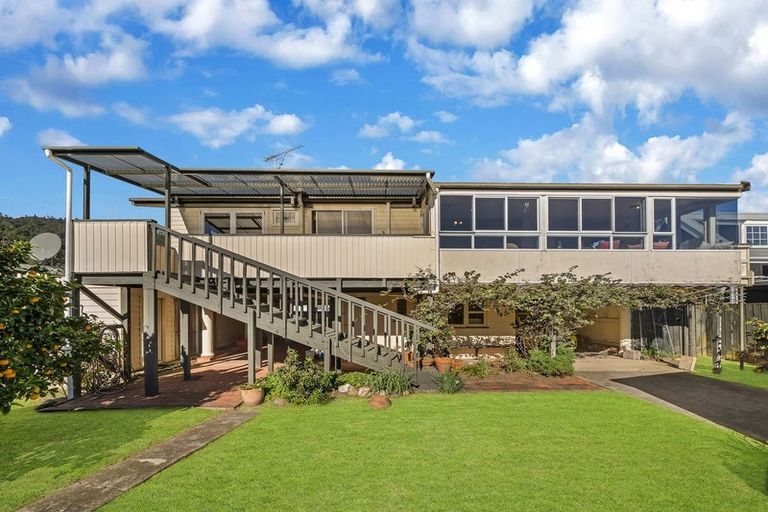 Photo of property in 22 Aputa Avenue, Te Puru, Thames, 3575