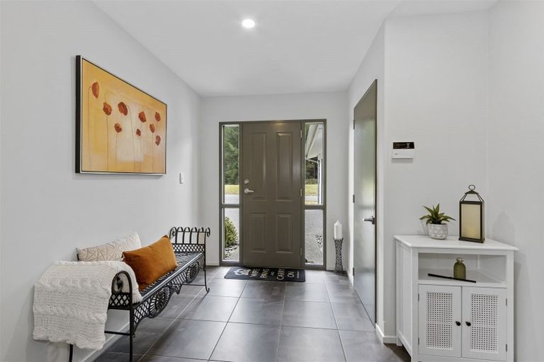 Photo of property in 130 Rothesay Road, Parklands, Christchurch, 8083