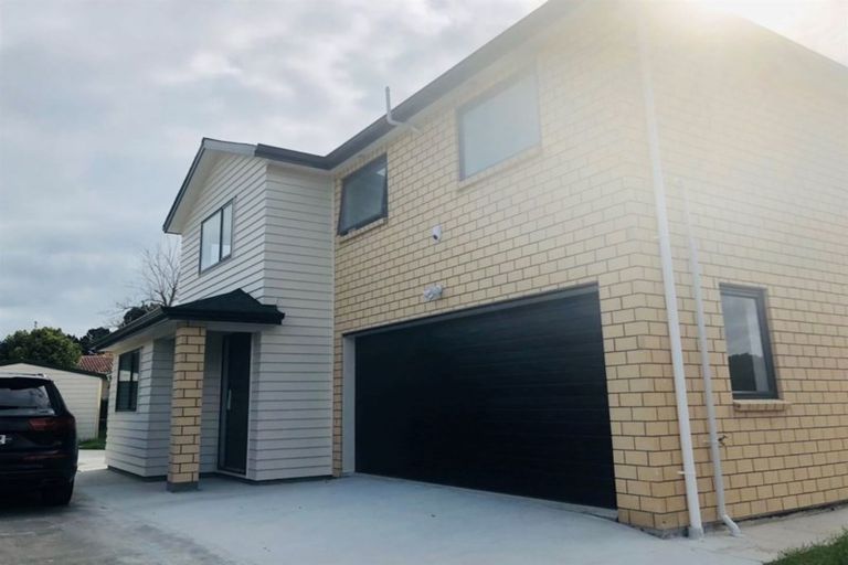 Photo of property in 45 Carnoustie Drive, Wattle Downs, Auckland, 2103