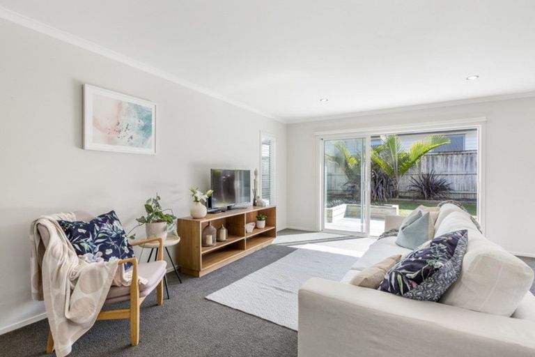 Photo of property in 797c Te Atatu Road, Te Atatu Peninsula, Auckland, 0610