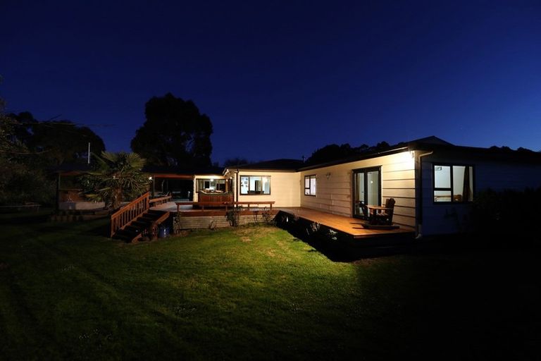 Photo of property in 688 Puketapu Road, Puketapu, Napier, 4183