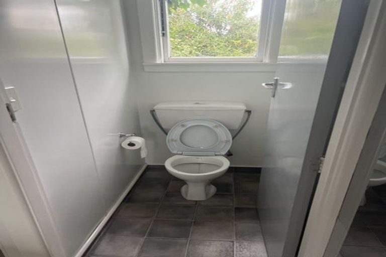 Photo of property in 186 Racecourse Road, Sockburn, Christchurch, 8042