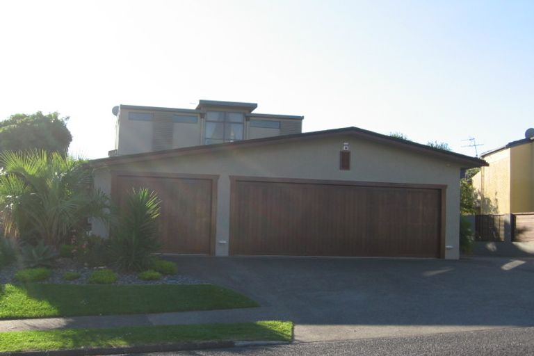 Photo of property in 34 Sea Spray Drive, Bucklands Beach, Auckland, 2012