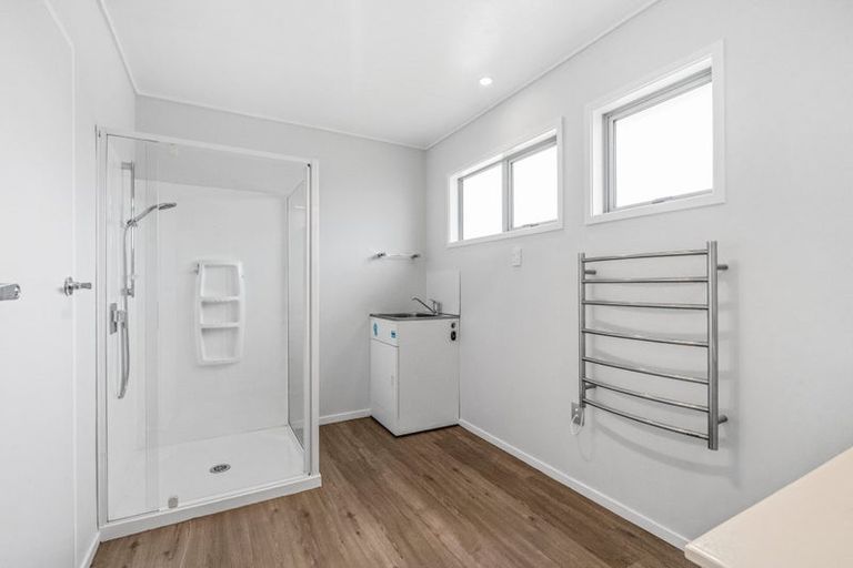 Photo of property in 65a Winchester Street, Levin, 5510