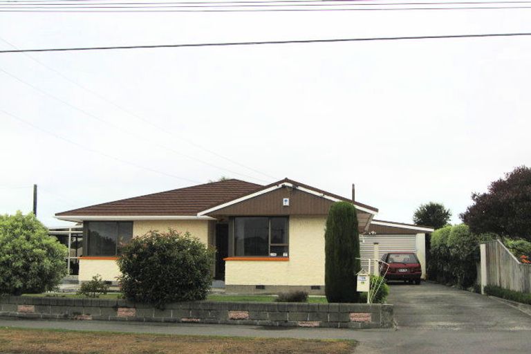 Photo of property in 156 Gayhurst Road, Dallington, Christchurch, 8061