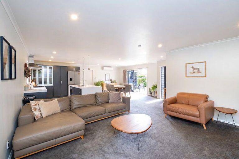 Photo of property in 443 Gloucester Street, Taradale, Napier, 4112
