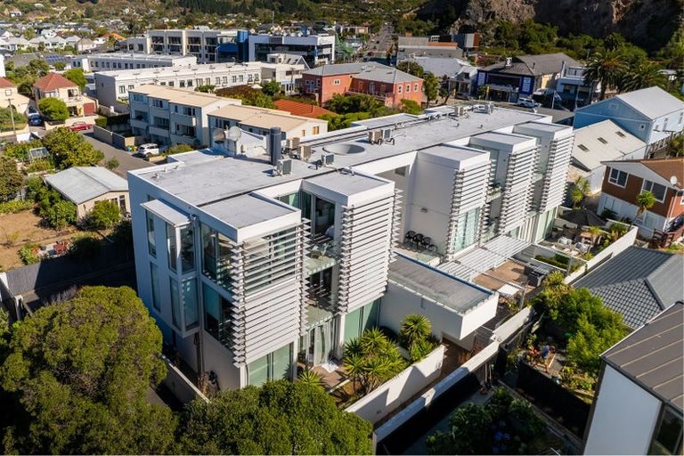 Photo of property in 9/22 Esplanade, Sumner, Christchurch, 8081