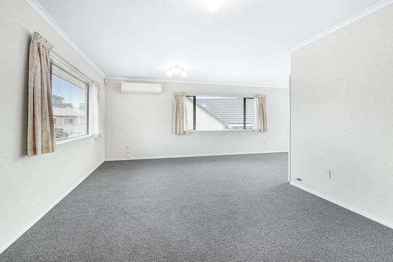 Photo of property in 18 John Webb Drive, Glenview, Hamilton, 3206