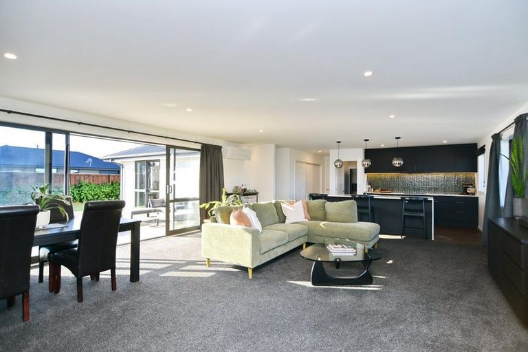 Photo of property in 3 Merino Crescent, Amberley, 7410