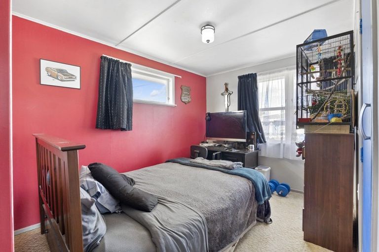 Photo of property in 65 Cloten Road, Stratford, 4332