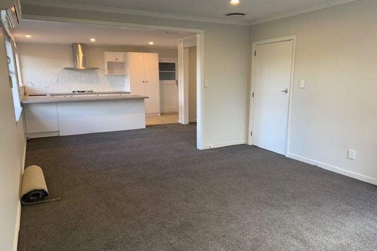 Photo of property in 44 Flower Street, Bryndwr, Christchurch, 8053