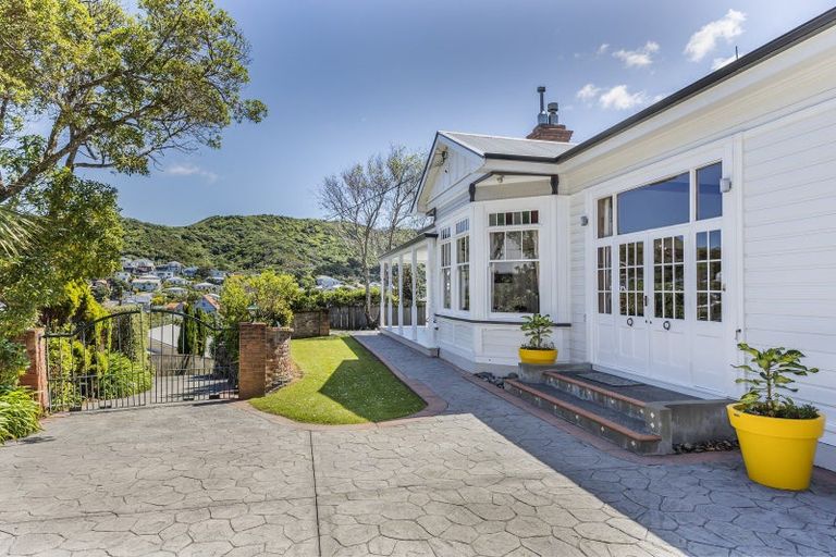 Photo of property in 23a Clyde Street, Island Bay, Wellington, 6023