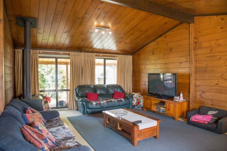 Photo of property in 11 Te Rewha Street, Turangi, 3334