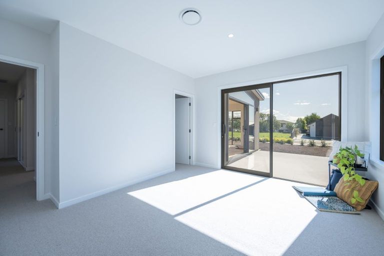 Photo of property in 38 Greenway Crescent, Hope, Richmond, 7020