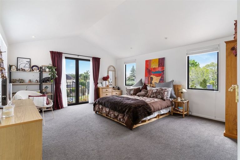 Photo of property in 1/26 Oakwood Grove, Eastern Beach, Auckland, 2012